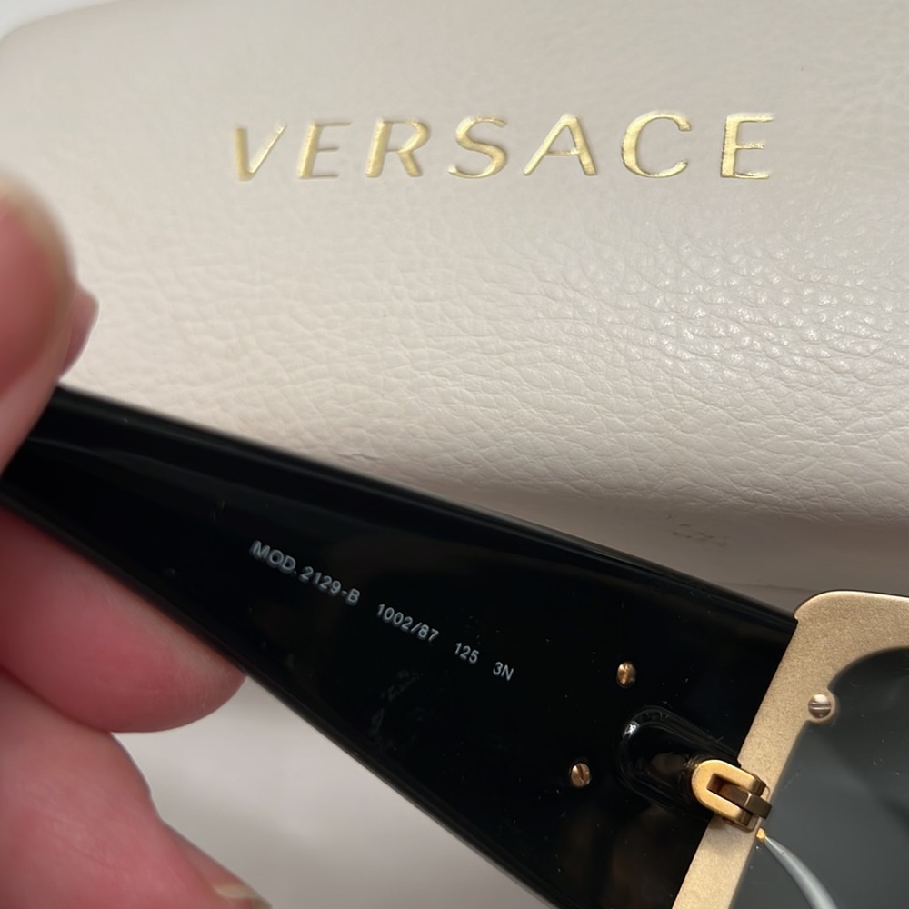 VERSACE SUNGLASSES BLACK with Gold Studs Comes with a box - Picture 9 of 10